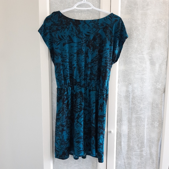 Ricki's medium stretchy teal dress - Picture 2 of 4